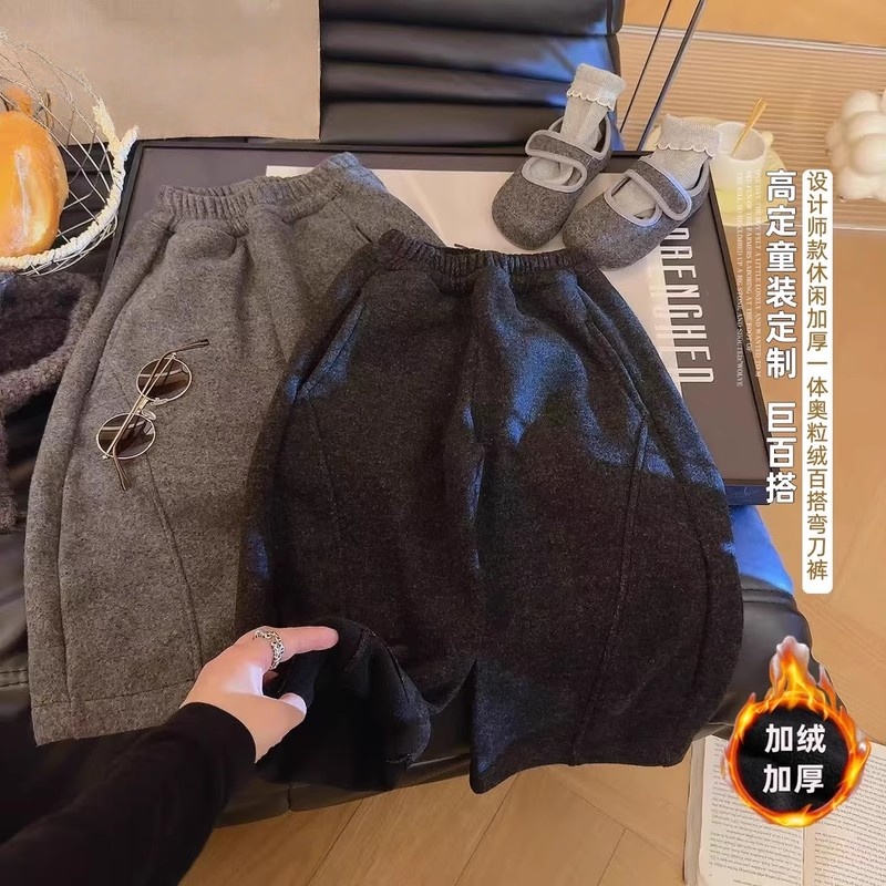 2025秋冬新款加绒加厚儿童弯刀裤子设计师款奥粒绒休闲裤高定童装