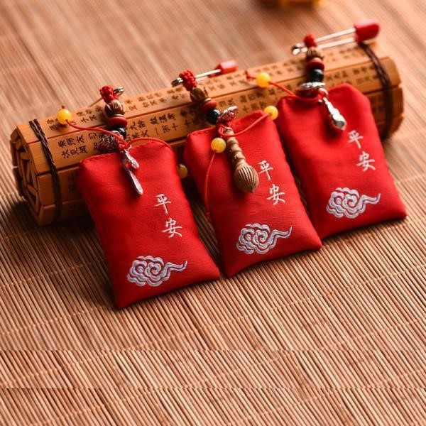 新生婴幼儿宝宝胎发祈福袋随身别针吊坠胎毛平安护身符挂脖压惊