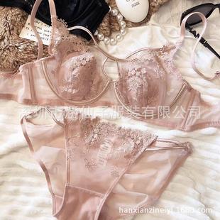 show breasts set gathers small big underwear bra