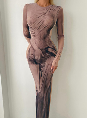 欧美2026显身材野性霸气圆领网纱印花性感修身开叉长袖紧连衣裙