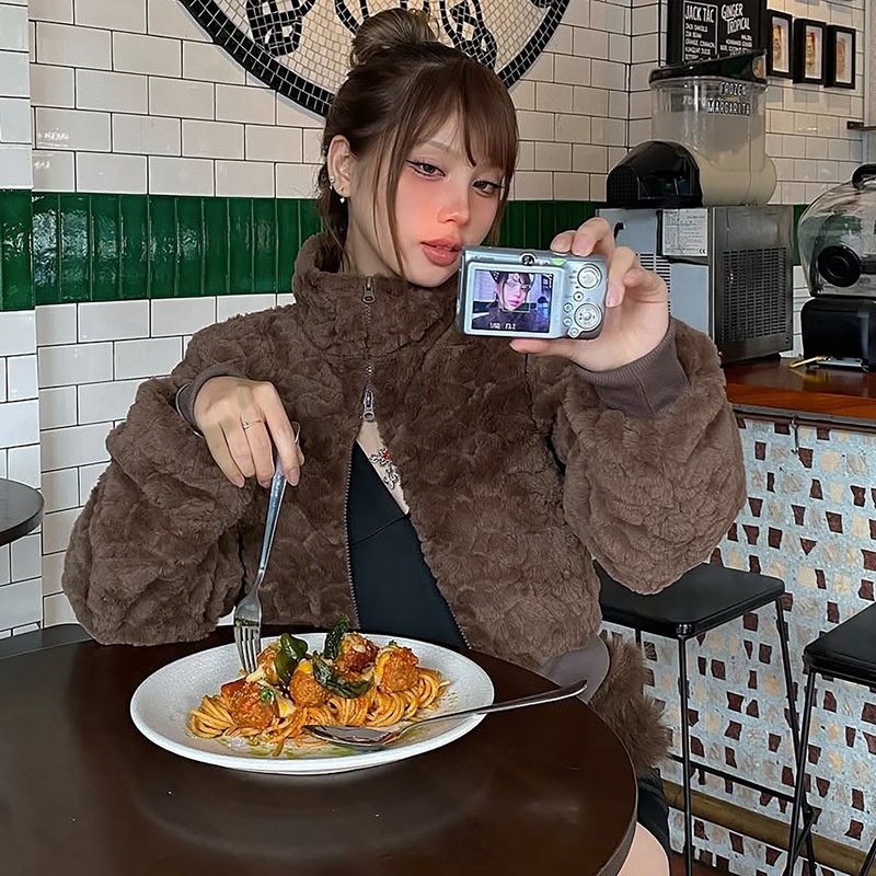 冬季超短毛绒高领保暖短外套女