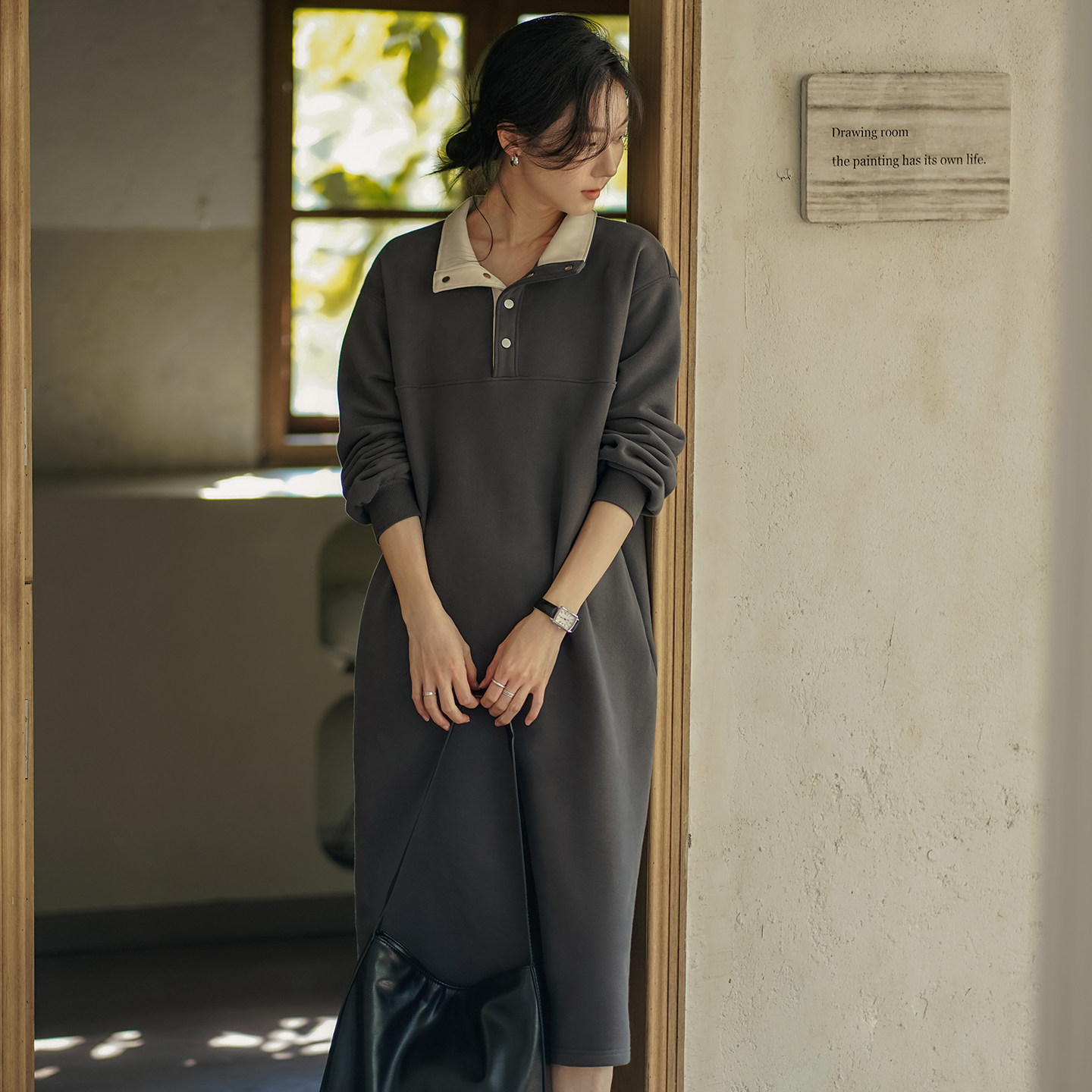 无谓韩式文艺2025秋冬新款女装宽松显瘦过膝气质直筒加绒连衣裙女