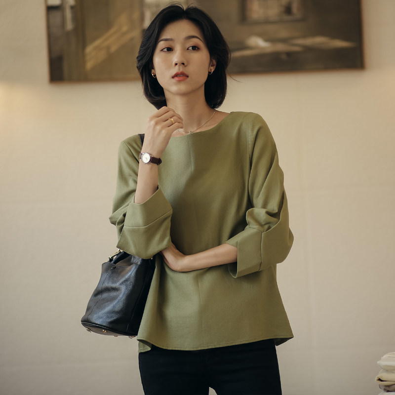 无谓韩式文艺2026春新款女装圆领宽松显瘦九分袖休闲设计感T恤女