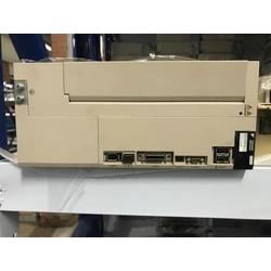 安川伺服驱动器SGDV-R90A11B002000原装正品质保一年欢迎询价包邮