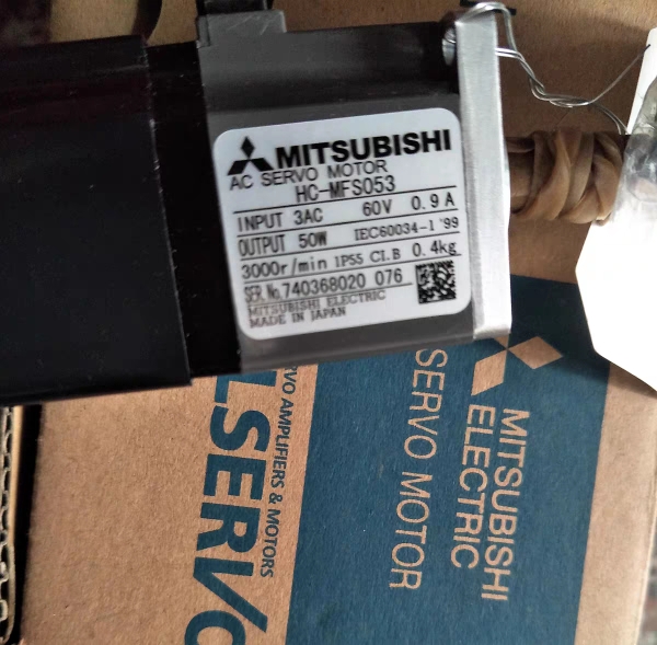 伺服电机HC-MFS053 13 23 43 73 B/K HF-MP053 13 23 43 73B/K