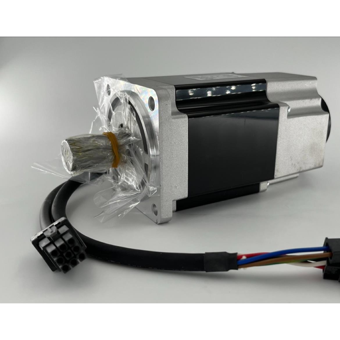 富士伺服电机GYB401D5-RC2/RG2/HC2/HG2/GYB201D5-HC2/200W/750W