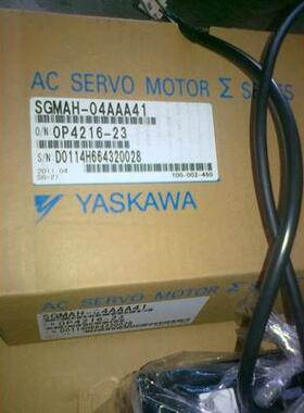 SGDM-04ADA全新原装 安川yaskaw 伺服 SGMAH-04AAA41 套机