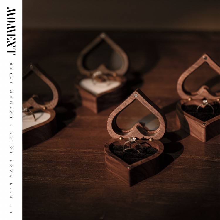 婚礼订婚木质爱心求婚戒指盒首饰收纳包装结婚纪念情人节礼物