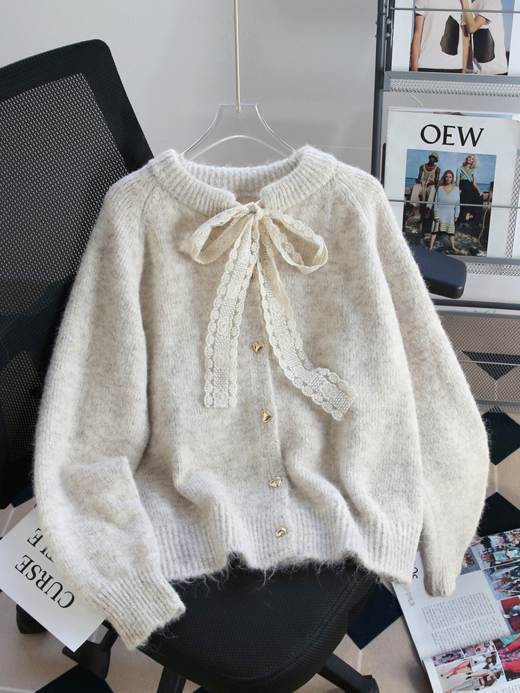 设计感蕾丝系带毛衣开衫女2025新款秋冬季慵懒风加厚软糯针织外套