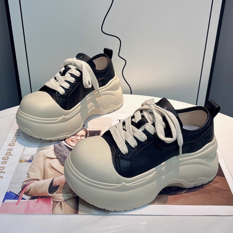 大头厚底百搭松糕鞋女2025秋季新款爆款增高轻便不累脚休闲板鞋潮