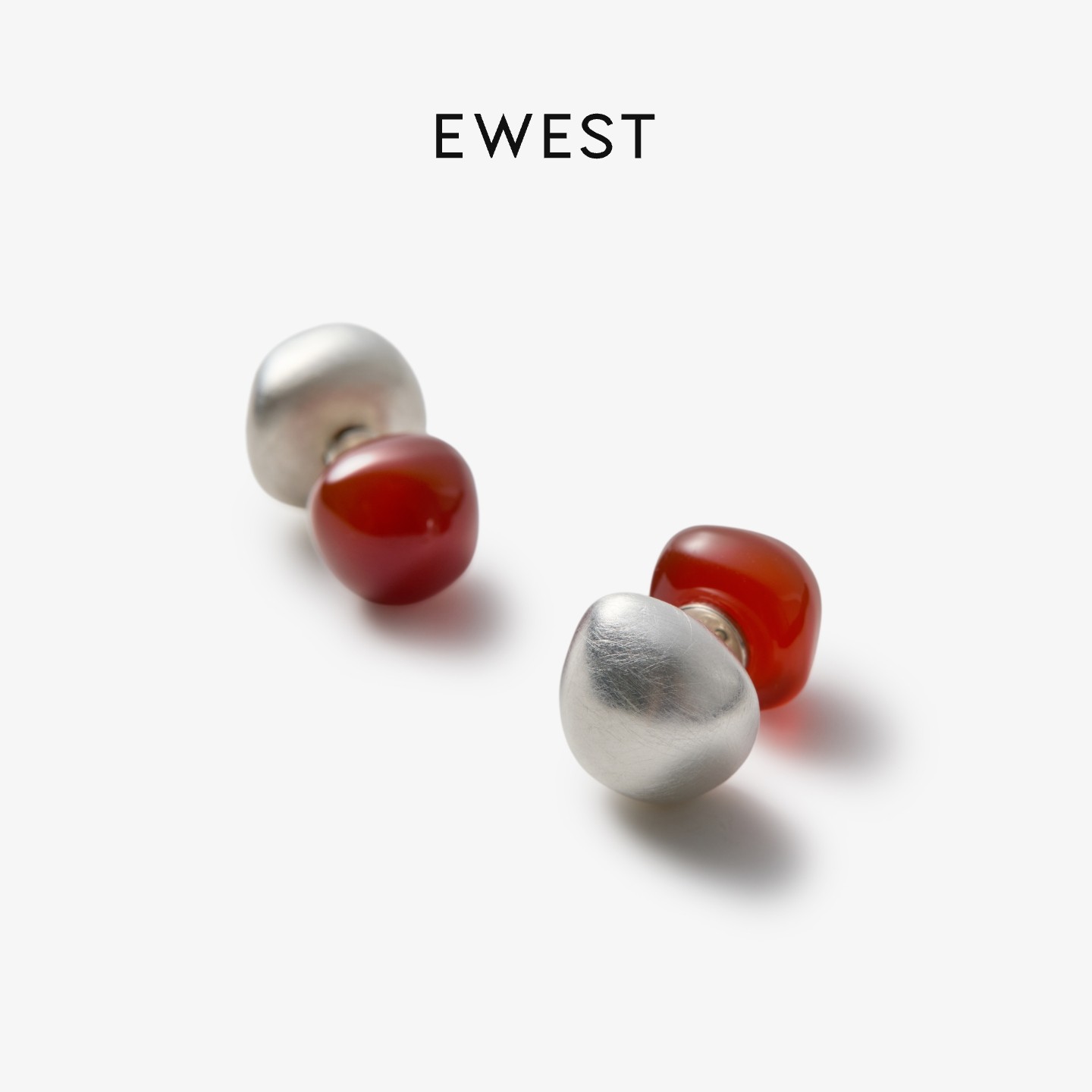 EWEST 红玛瑙耳钉新款红色耳饰女耳环本命年轻奢小众天然原创耳坠