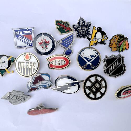 美国冰球联盟NHL 底特律红翼队徽章胸章胸针 球迷收藏佩戴品