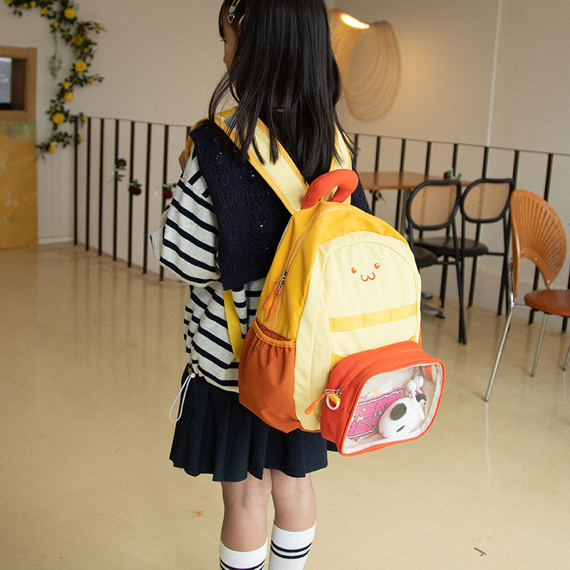 小朋友撞色书包儿童韩版幼儿园双肩包拼色轻便大容量女童出游背包