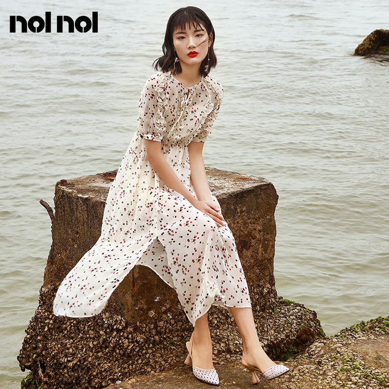 法国小众风女仙波点山本连衣裙