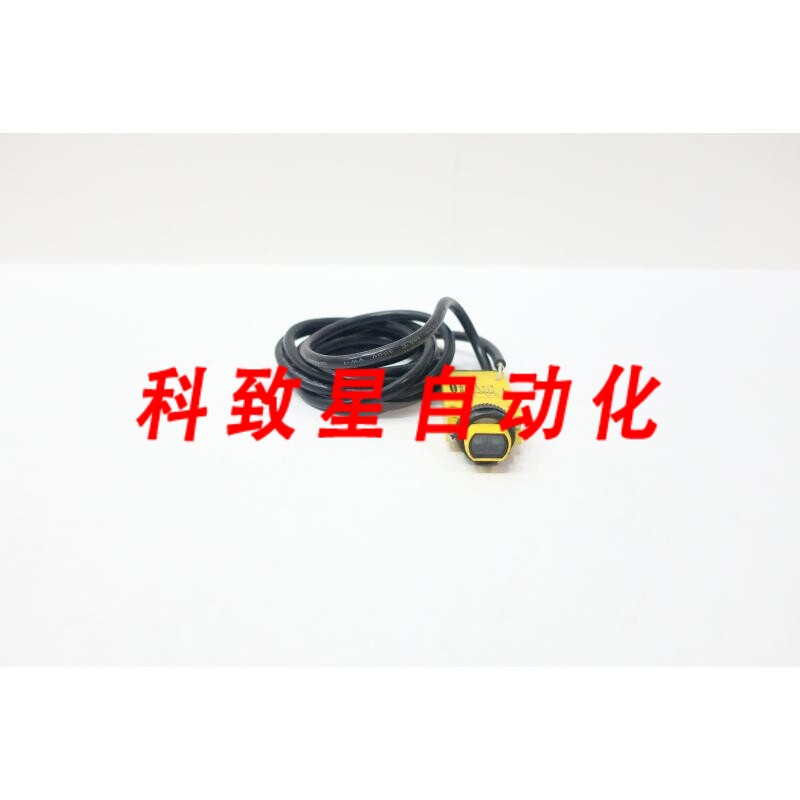 工业配件SMU315D MINI-BEAM 照片传感器 2440V-AC/V-DC