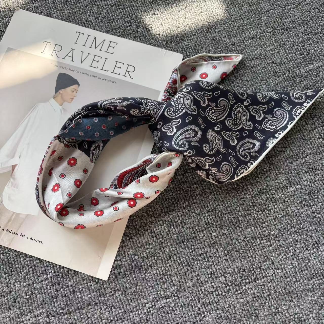 (四季与你）桑蚕丝斜纹小方巾手工卷边装饰造型搭配春秋女