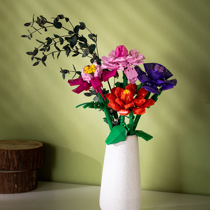 中国积木花束玩具情人节表白玫瑰花教师节礼物康乃馨栀子花瓶拼图
