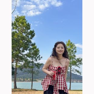 大萌萌微胖定制 26夏设计感红色格子不规则抹胸上衣收腰显瘦百搭