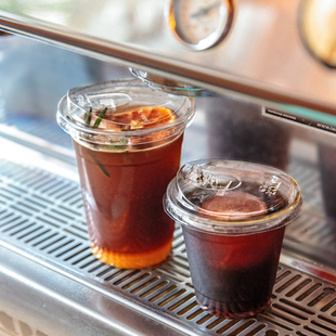 新天力一次性奶茶杯美式咖啡水果杯子果汁杯打包饮料杯吸塑杯整箱