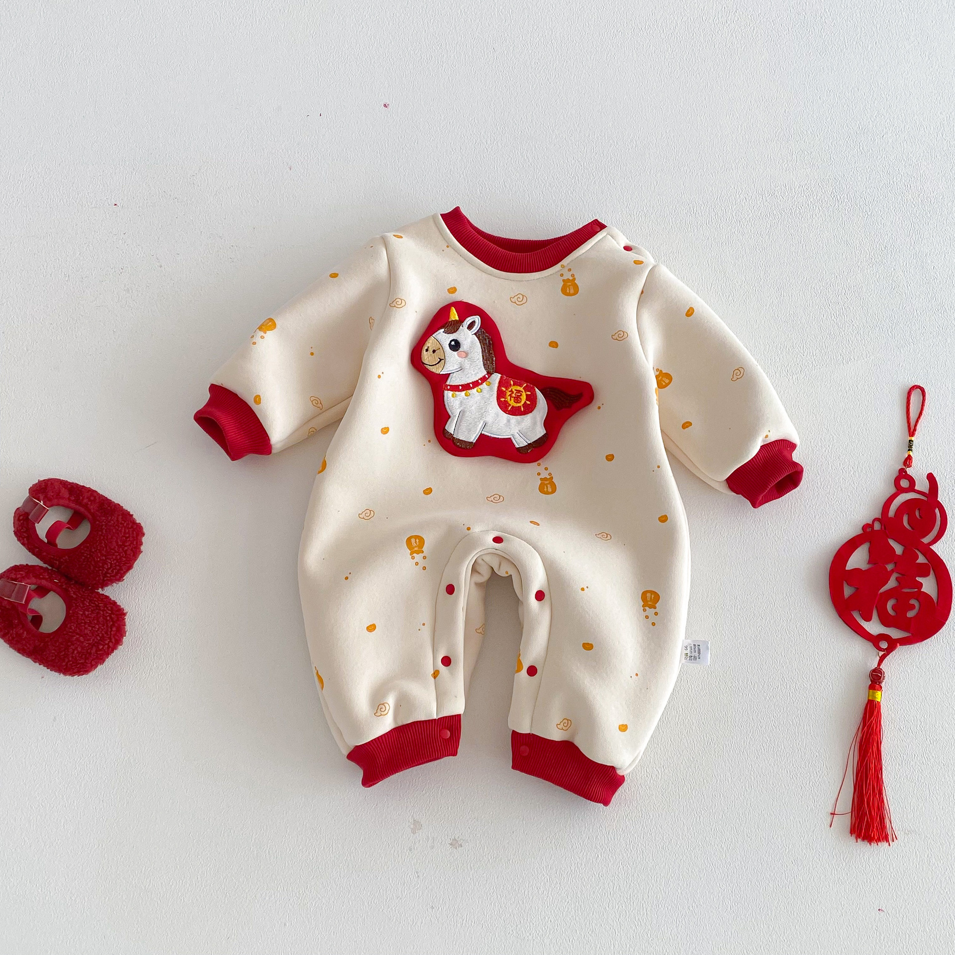 马年婴儿连体衣冬装加绒拜年服新生儿加厚包屁衣宝宝卫衣保暖哈衣