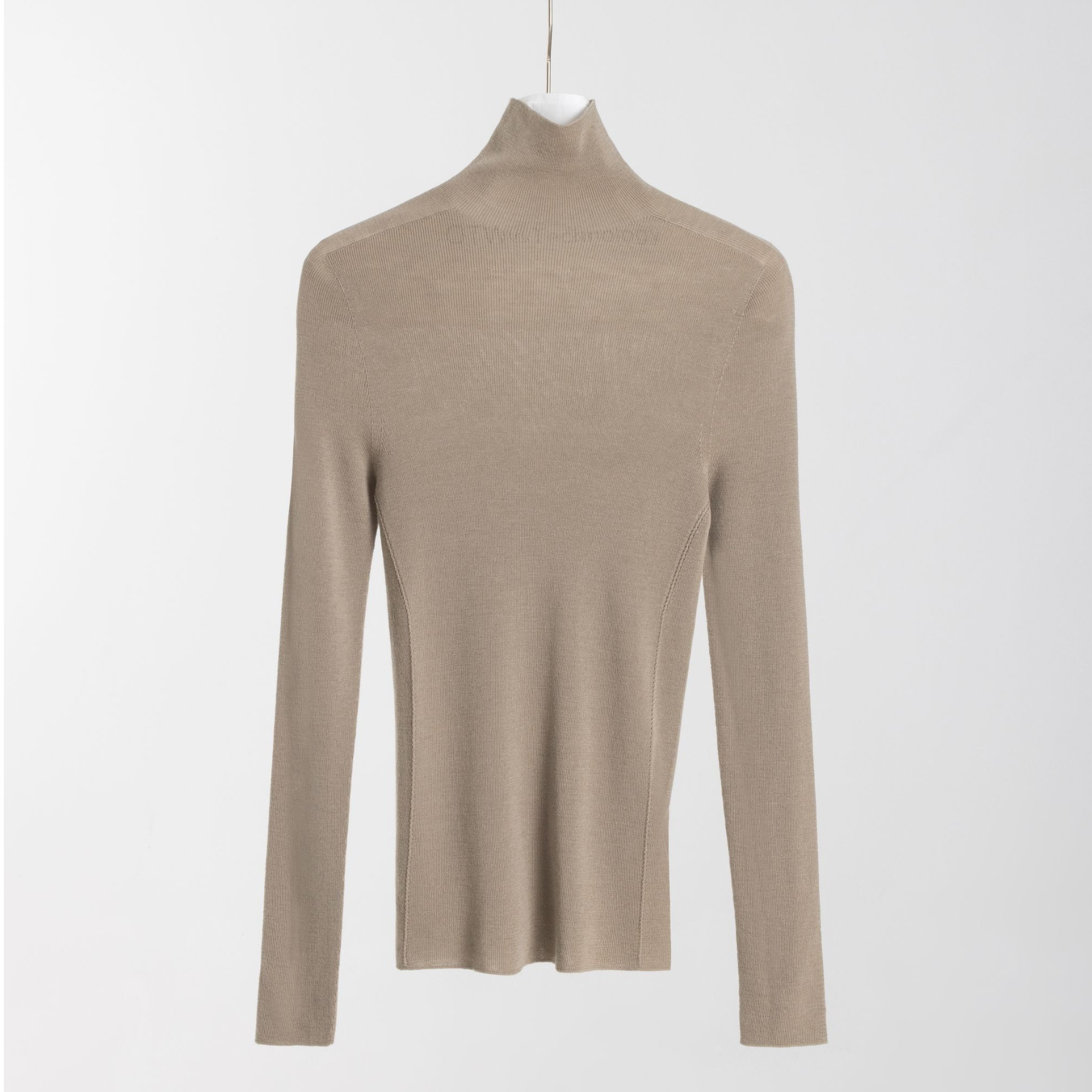 【小李专享】  腰身挑洞高领绵裸感轻薄无缝打底衫上衣226619