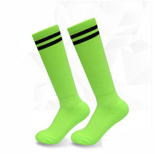 宝贝白色中筒袜男生的价格