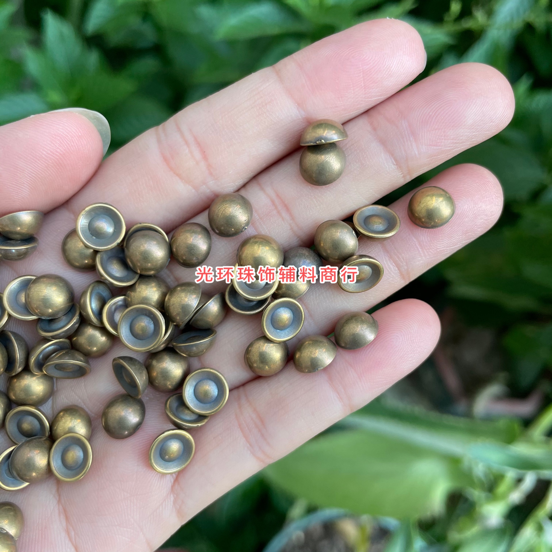 适合无孔珠子钉珠机金属