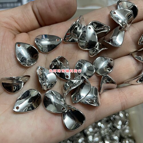 12*16mm银色花瓣塑料片abs材质仿金属树叶片DIY材料手工饰品散珠