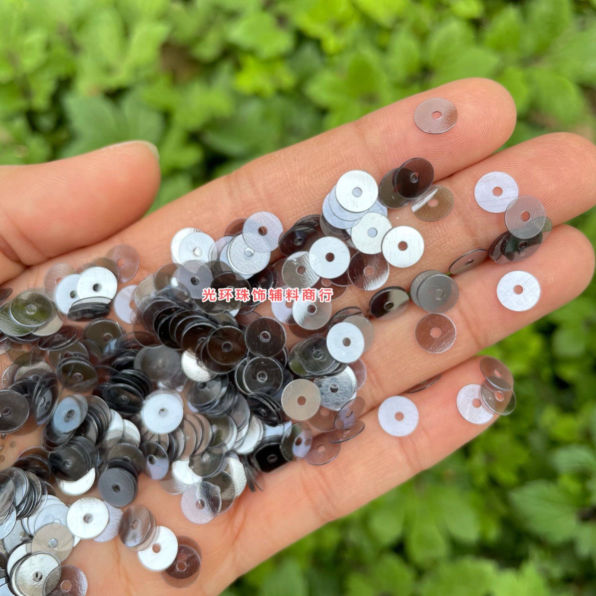 新品1.2mm-15mm圆形中孔油光透明灰黑色亮片DIY服装补珠片饰品,饰品/流行首饰/时尚饰品新,其他DIY饰品配件,淘宝优惠券,粉丝福利购,淘宝优惠卷