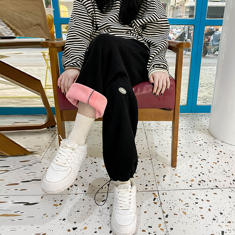 樱花绒运动裤女秋冬季加绒加厚宽松束脚高腰直筒黑色冬天阔腿卫裤
