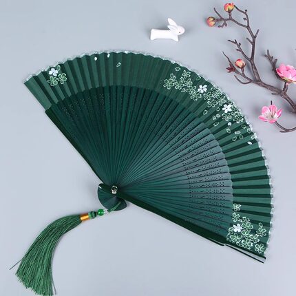 新款扇子夏天小巧便携折扇古风旗袍专用舞蹈扇新中式送大流苏定制