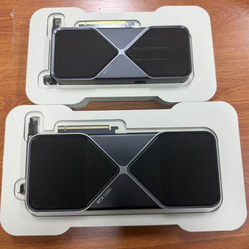 英伟达RTX5070FE公版GDDR7显卡