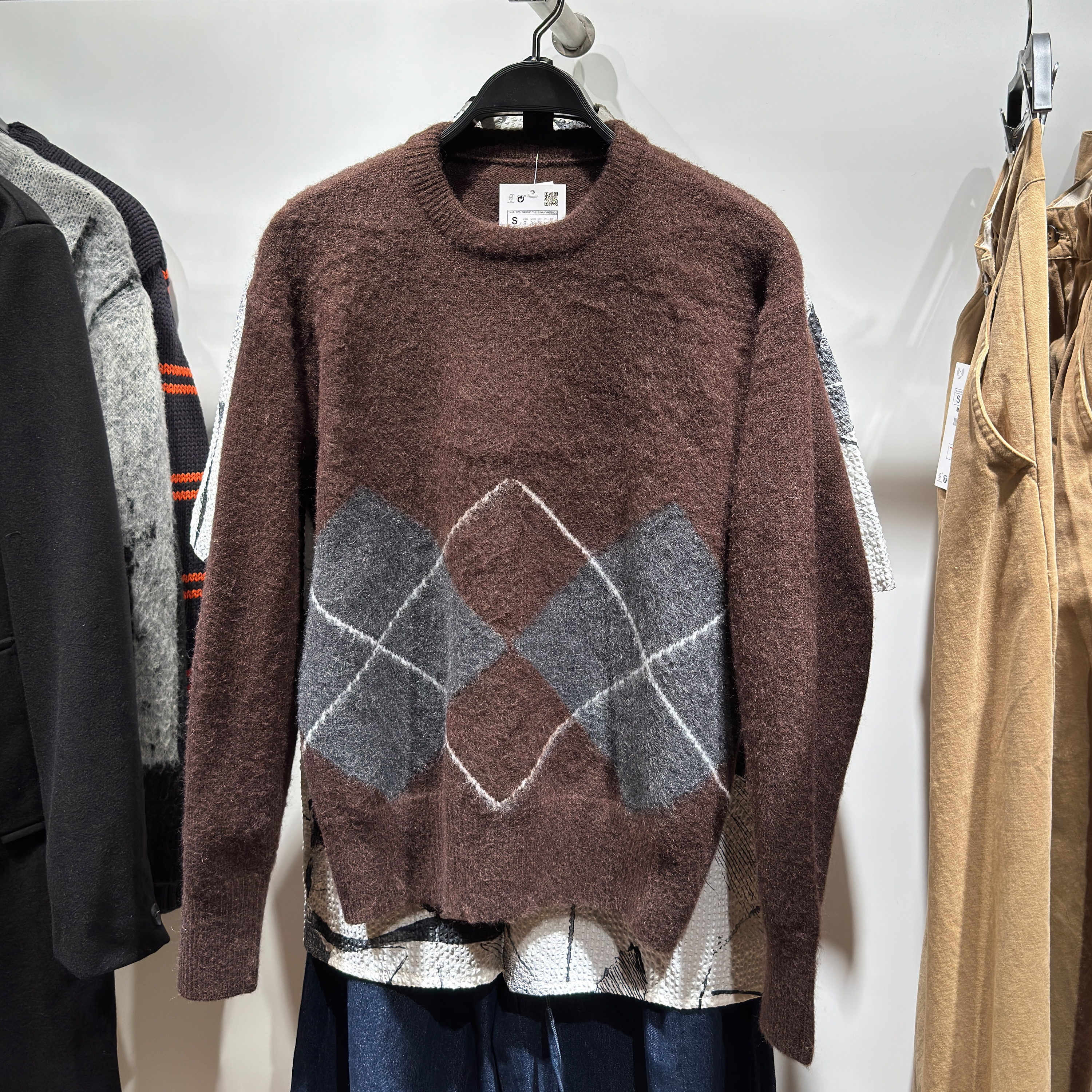 外贸宽松长袖菱形纹提花针织衫男