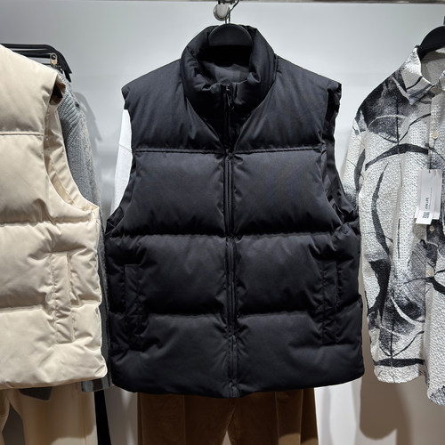 柜399！25秋季新品 男装 修身直筒立领无袖棉服背心 0029440 800