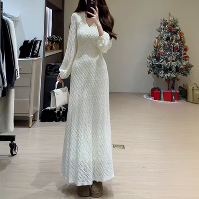 公主家48515新款v领女秋冬季高级感法式气质长袖显瘦仙气连衣裙