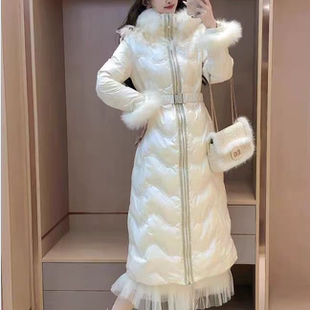 公主家922秋冬时尚名媛气质外套高级感收腰保暖连帽外套羽绒服