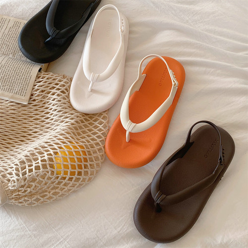 夏季时尚外穿防滑平底度假沙滩鞋