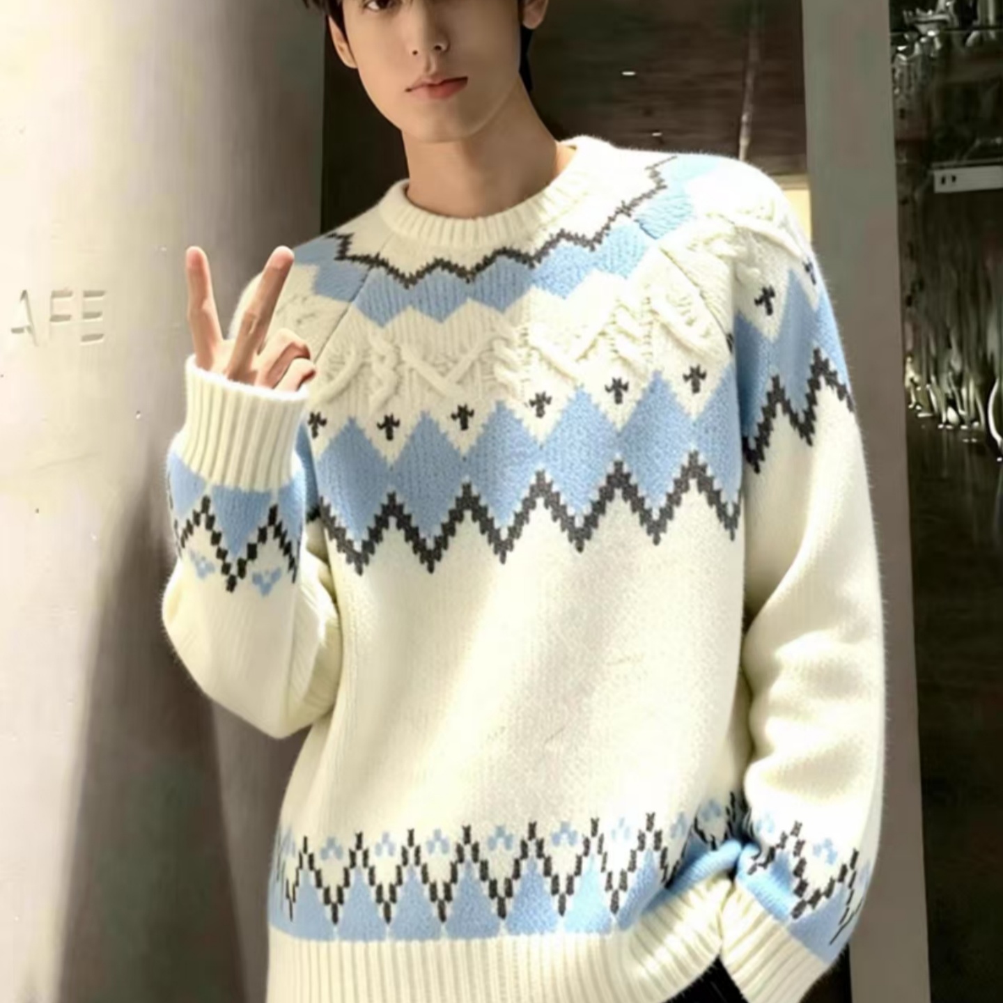 【全场五折】复古菱格圆领毛衣潮