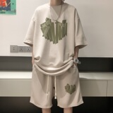 卡其色