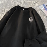 黑色