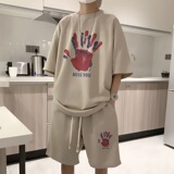 卡其色