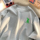 浅灰色