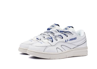 李宁女子系带李宁潮流板鞋