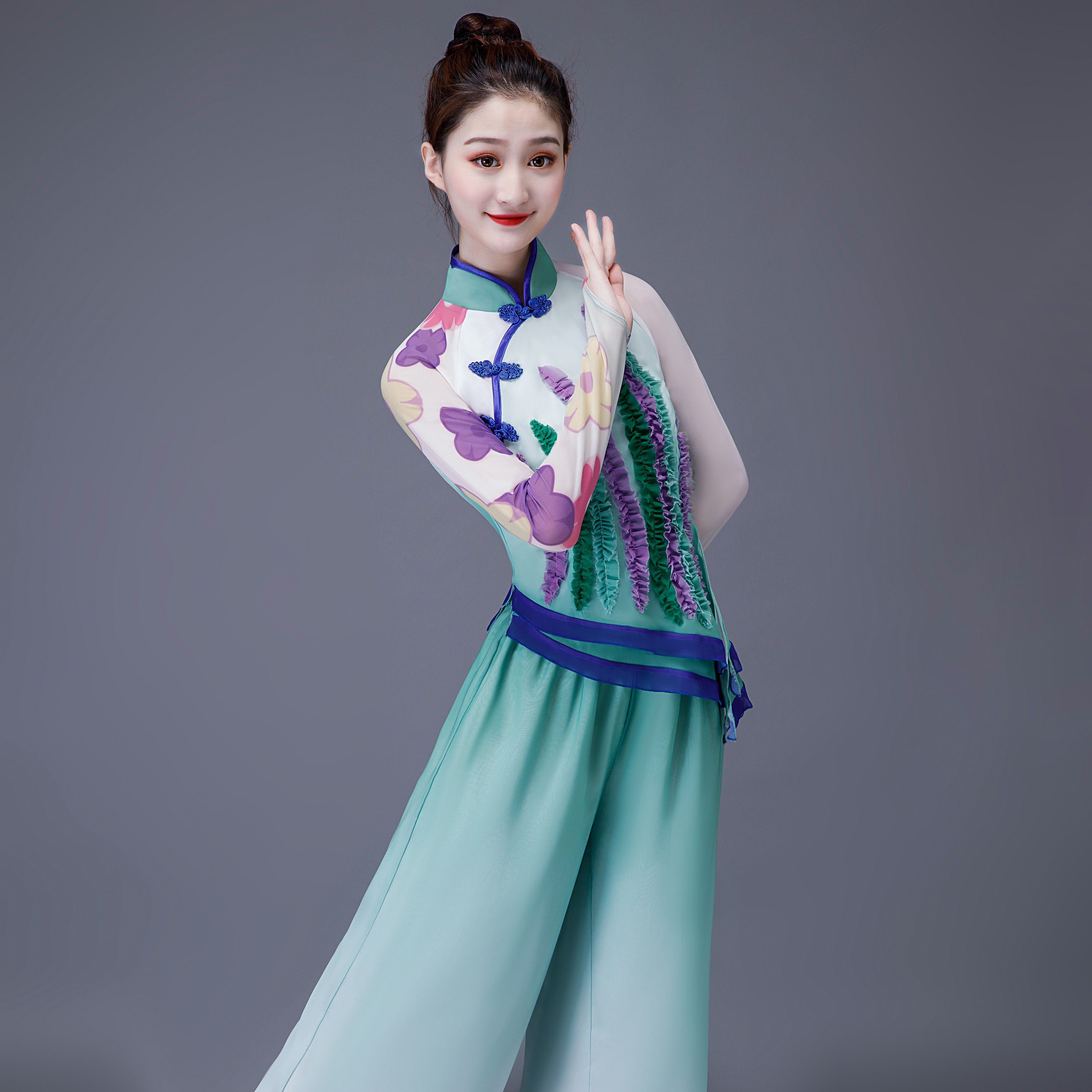 桃李杯小荷风采荷花奖民族现代绣荷包舞蹈演出服秧歌服出租定制