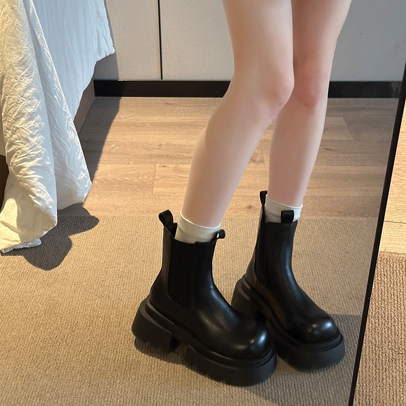 小个子厚底增高马丁靴女2025秋冬