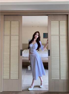 条纹短款收腰翻领中袖衬衫女夏季学院风套装高腰半身中长裙两件套