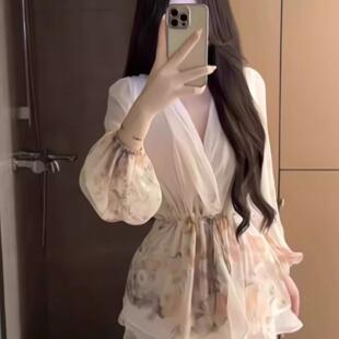 大码 连衣裙女春夏纯欲绝美气质收腰蓬蓬短裙 微胖V领碎花雪纺长袖