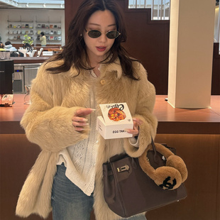 托斯卡纳皮毛一体 高端面料 翻领廓形皮草外套 精简实穿 SHINE