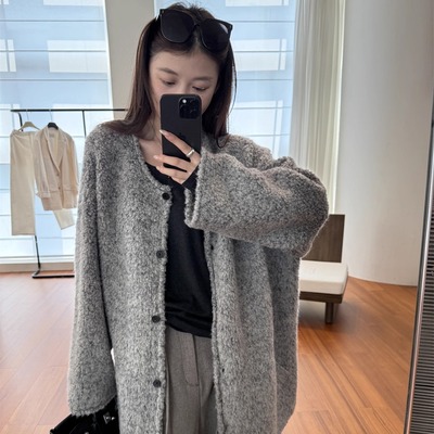 100%绵羊毛三色圆领大衣外套