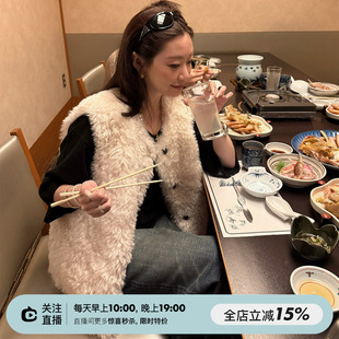 SHINE 私服推荐 冬日氛围感 环保毛托卡 气质两色马甲外套